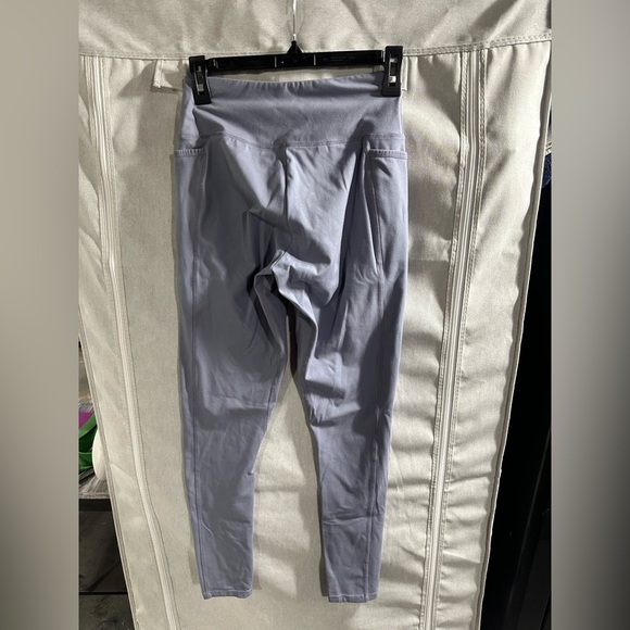 Gymshark Athletic Leggings Gray With‎ Pockets Size XS No Size Tag Workout Gym - Picture 4 of 5